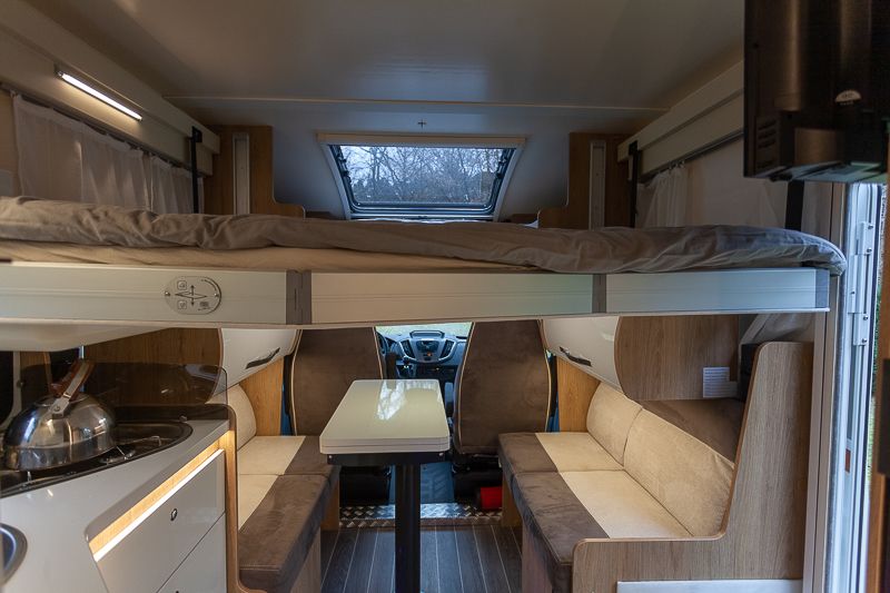 Nowy Kamper na wynajem. Warszawa i okolice.