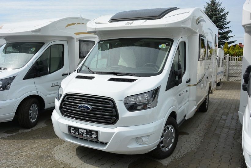 Wynajem kampera LUBOŃ Ford Transit – bardzo wysoki standard