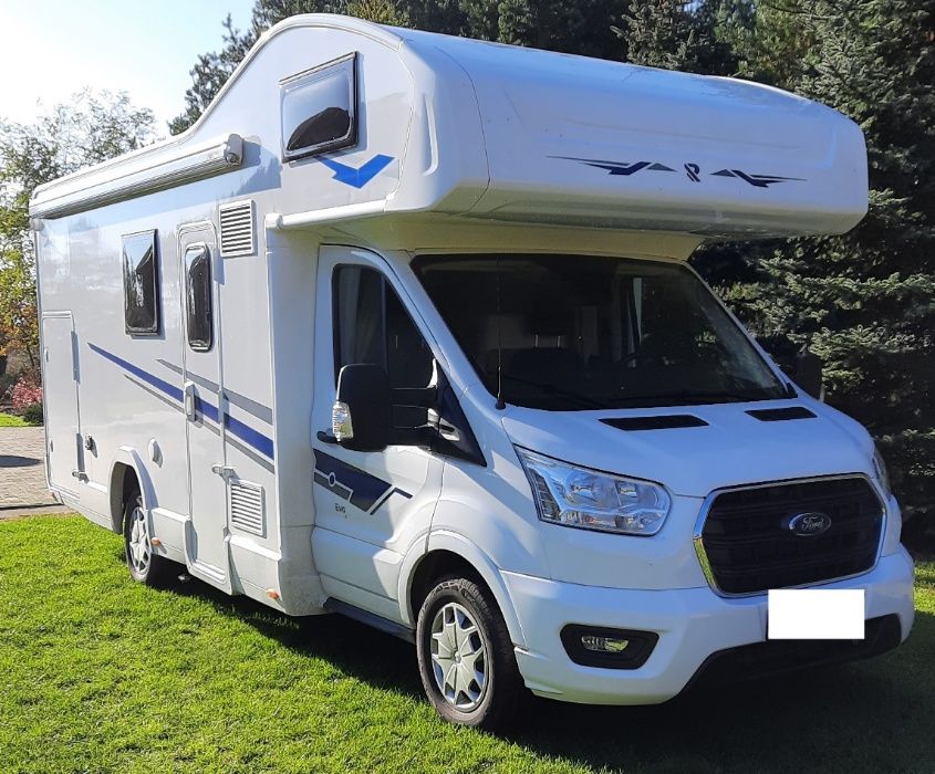 Wynajem Kampera Rimor EVO5 NOWY 6 osób 4 rowery od 350 zł