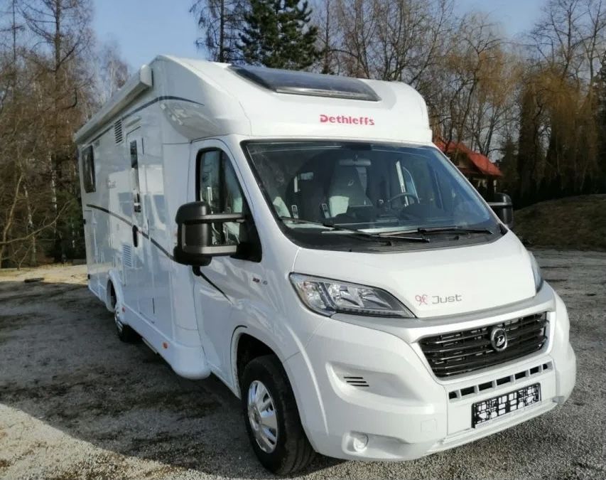 Kamper Wynajem Kampera Mazury 5 osobowy polintegra WAKACJE 2021