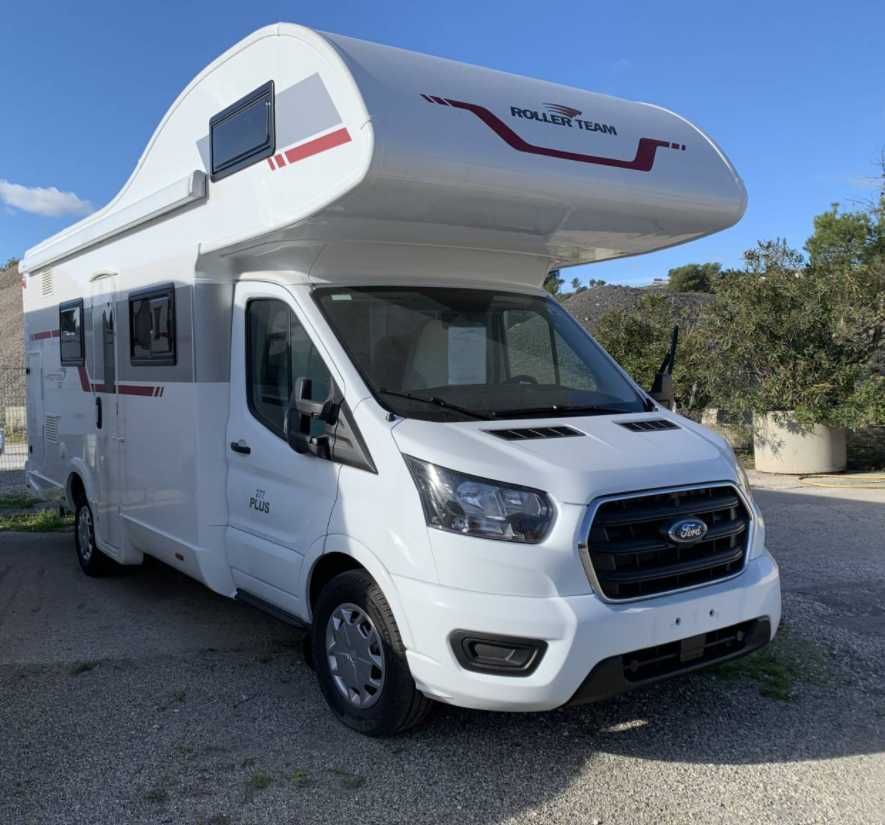 Wypożyczalnia wynajem nowy Kamper Ford Roller Team Najlepsza oferta!