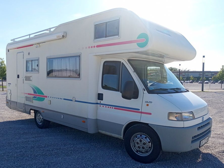 Wynajem kampera/280zł kwiecień-maj/Warszawa/6 os/pełne wyposażenie