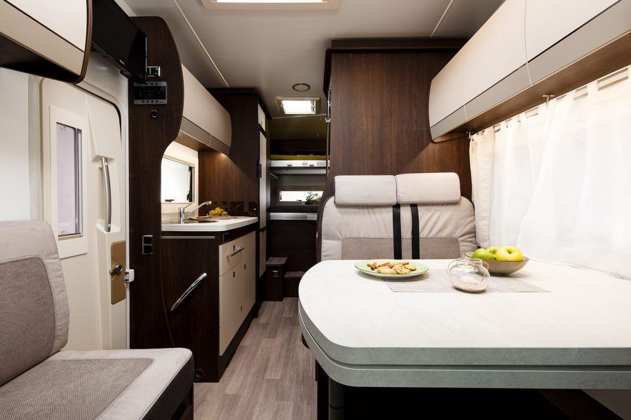 KAMPER / CAMPER Wynajem Wypożyczalnia Zimowy NOWY BEZ LIMITU km