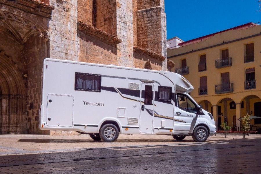 Nowy kamper 5os. Wypożyczalnia Kamperów Wynajem Kampera -> 6 sztuk