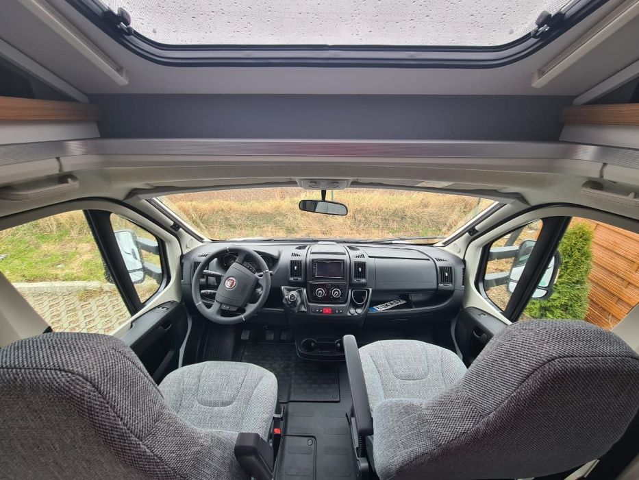 Wynajem Kampera Całorocznego Nowy Dethleffs 90 Just Rok 2021 – 5 osobo