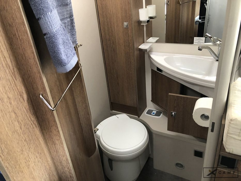 MAJÓWKA ! Wynajem kamperów – Atrakcyjna cena!