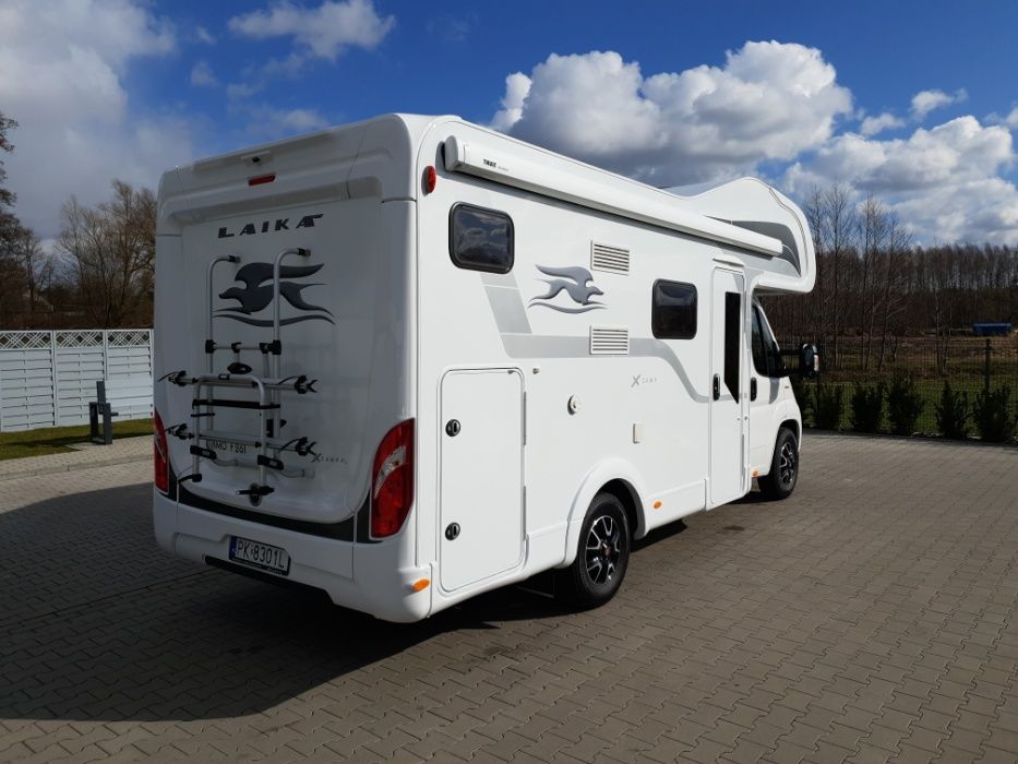 Wynajem wypozyczalnia kamper Laika Kosmo F261 2.3 diesel 6-osobowy