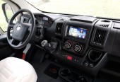 Wynajem wypozyczalnia kamper Laika Kosmo F261 2.3 diesel 6-osobowy