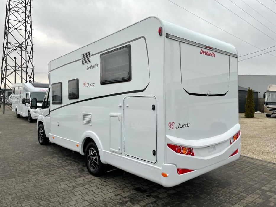 Wynajem Kampera 5 osobowy Warszawa kampery.waw.pl WOLNE TERMINY