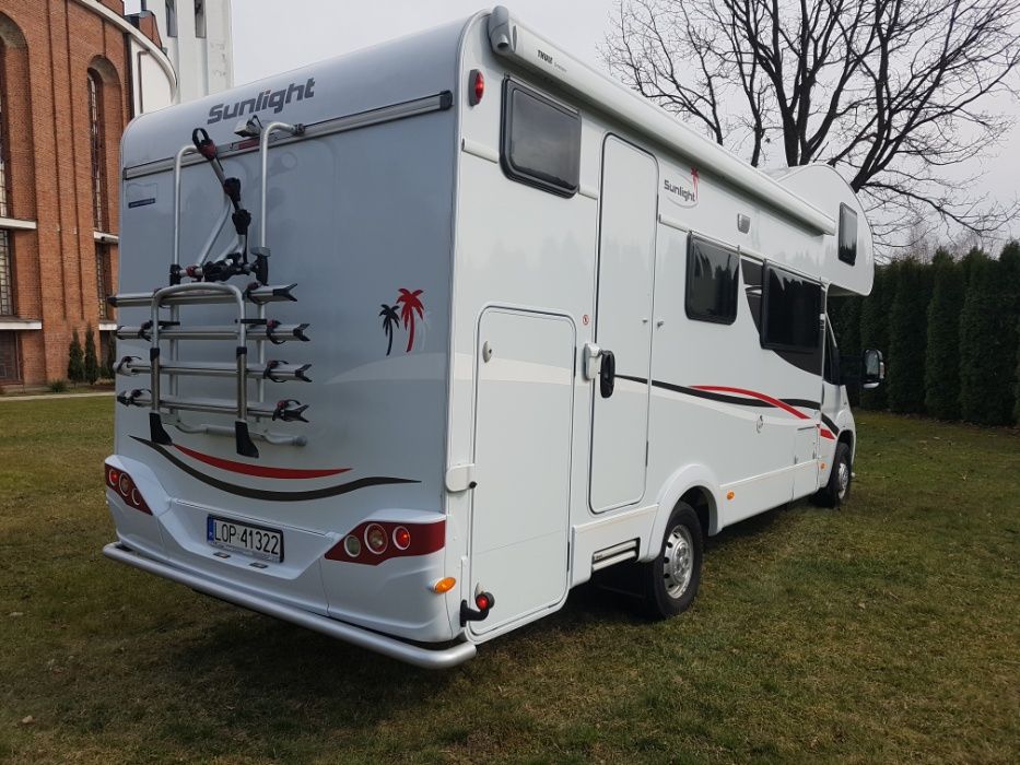 Promocja VIP 8 osób 290zl brutto Kamper wynajem Wynajm