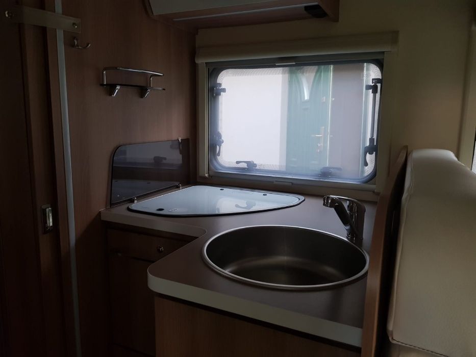 Wynajem Kampera Ford Roler Team 320,00 netto