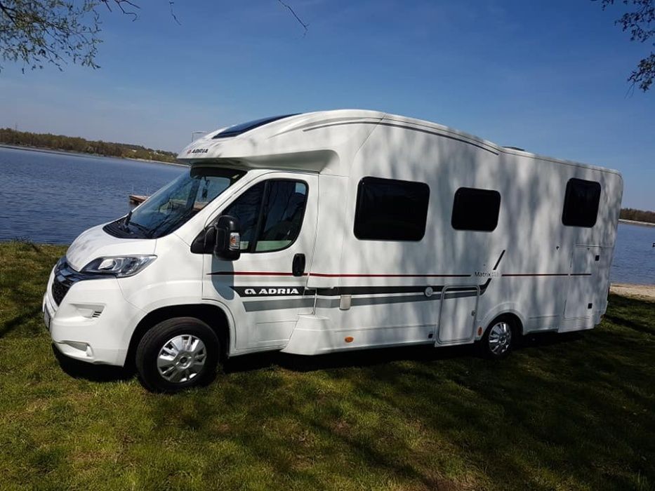 WYPOŻYCZALNIA BUS samochodów kamperów do wynajęcia wynajem BUSÓW BUSA