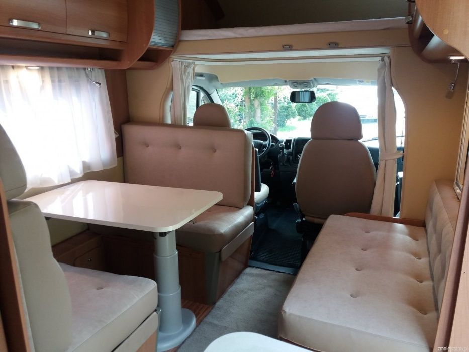 Kamper camper 7 osób wynajem 299 zł/doba wypożyczalnia kamperów Kraków