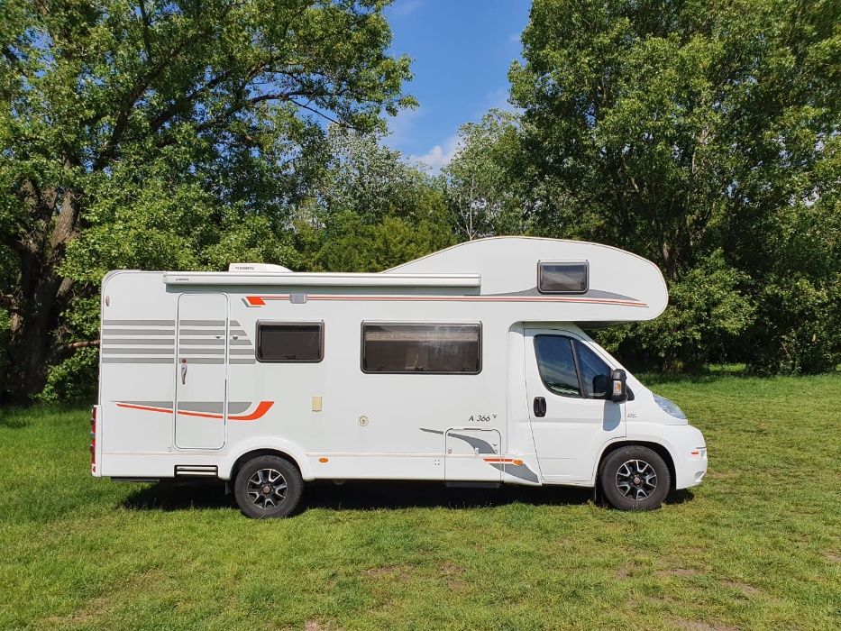 Wynajem Kampera 6-osobowy Warszawa