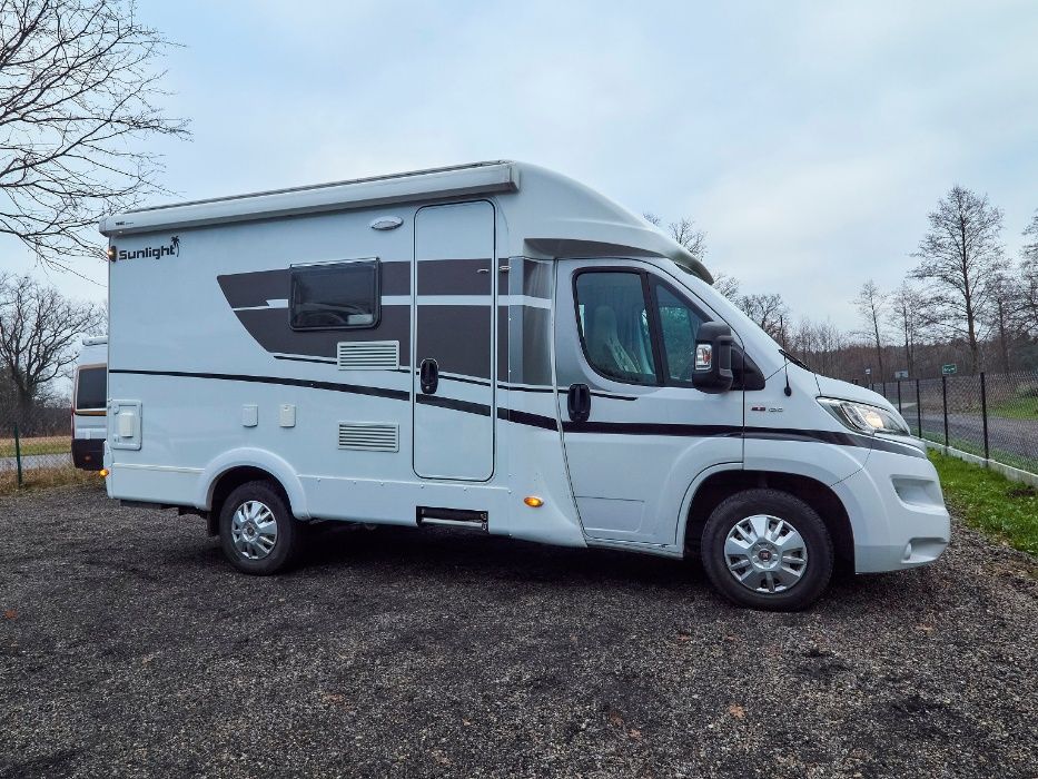 Wynajem Kampera , Wypożyczalnia kamperów 8 szt. Już od 250 zł doba