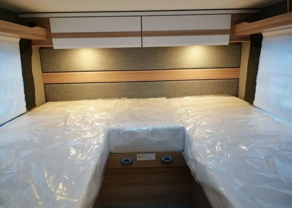 Kamper Wynajem Kampera Mazury 5 osobowy polintegra WAKACJE 2021