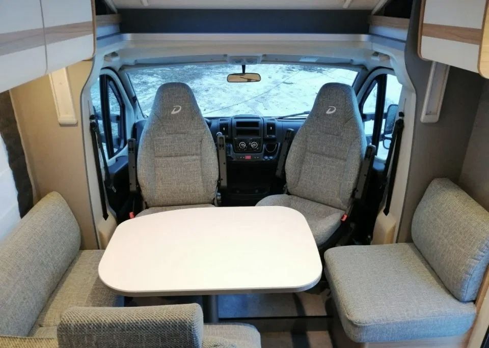 Kamper Wynajem Kampera Mazury 5 osobowy polintegra WAKACJE 2021