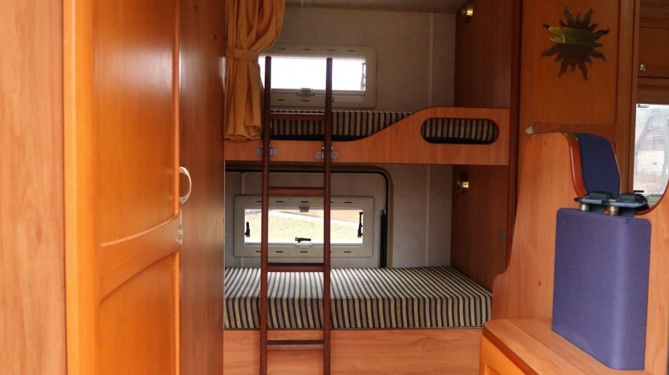 Wynajem kampera/250zł kwiecień-maj/Warszawa/6 os/pełne wyposażenie