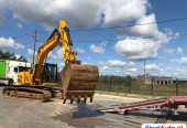 JCB 210LC koparka gąsienicowa.