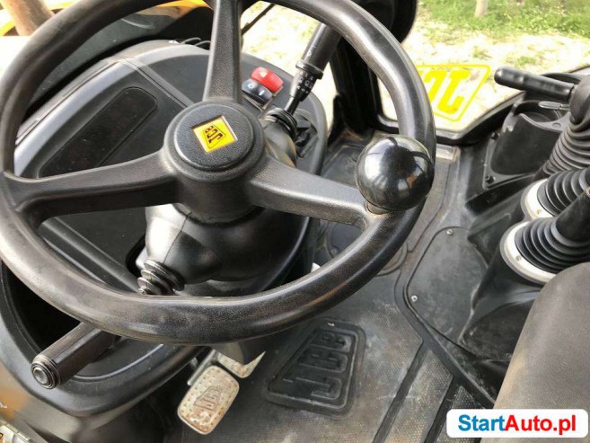 JCB 3cX 4T Koparko-ladowarka kolowa Bez Vatu