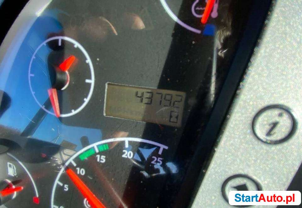 Jcb 4CX koparko ladowarka kolowa