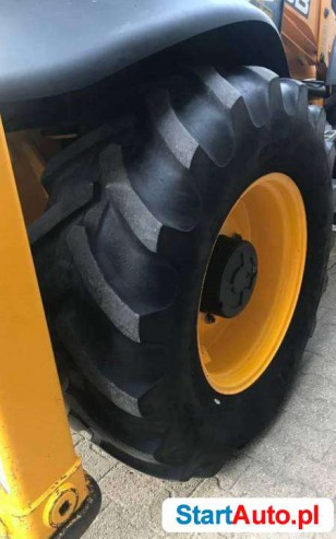 JCB 4CX Koparko ladowarki na Rownych kolach 2013 rok