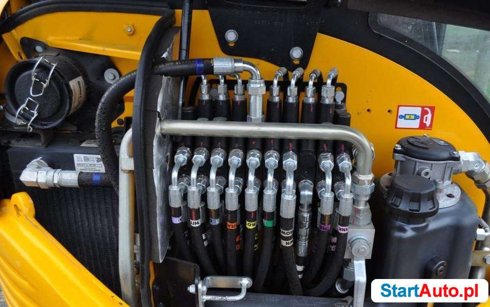 JCB 8025 koparka gąsienicowa 2,5t