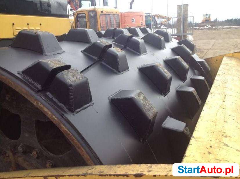 KOLCE , PŁASZCZ OKOŁKOWANY DO WALCA – NOWE