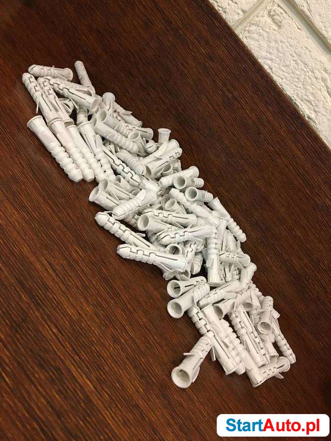 Kołek, tuleja łącznika z krótką strefą rozporu, z kołnierzem