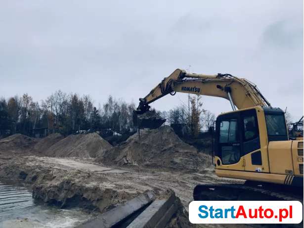 Komatsu 240 NCL koparka gąsienicowa