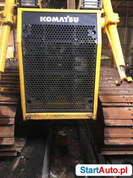 Komatsu 6STX15 spycharka