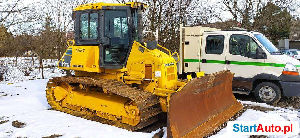 Komatsu D51 D39 D61 GPS spycharka spych jak CAT D6K