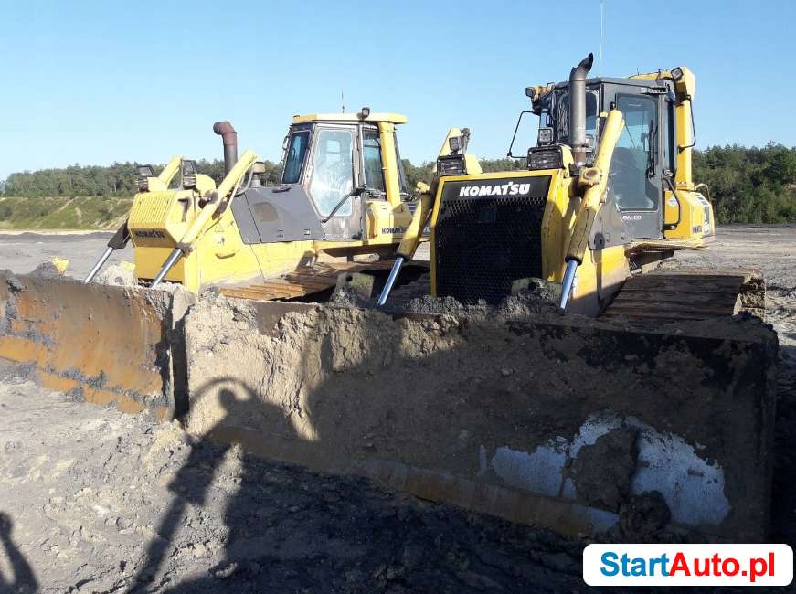 Komatsu D65PX 15 spycharka