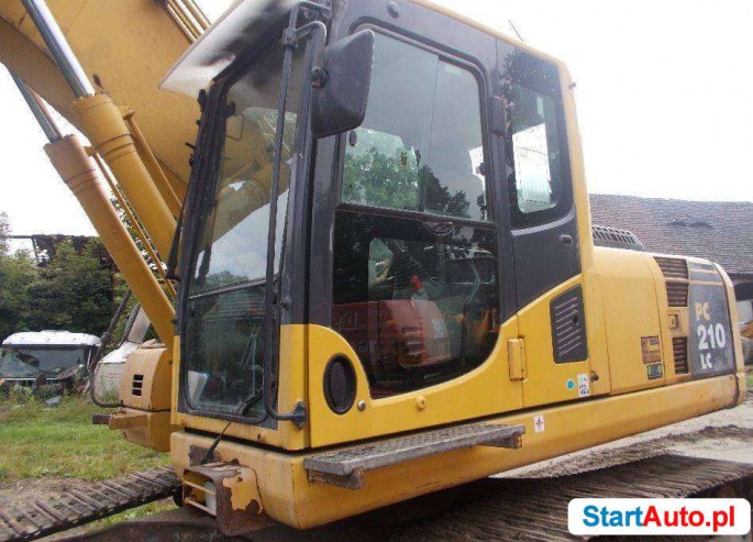 Komatsu PC210LC koparka gąsienicowa