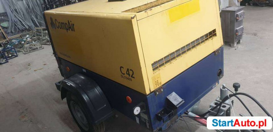 Kompresor sprężarka śrubowa COMPAIR C42 4,2m3, 2011