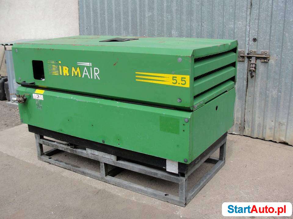 KOMPRESOR ŚRUBOWY IRMAIR 5.5M3/MIN(demag) NR.124
