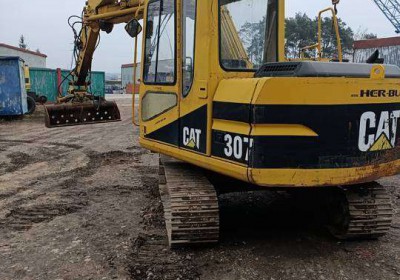 koparka-caterpillar-307-motoryzacja-biala-rawska-540771026
