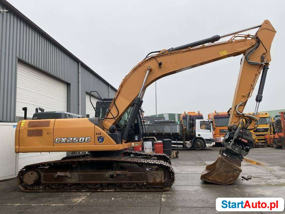 Koparka gąsienicowa CASE CX 250 C 201 rok