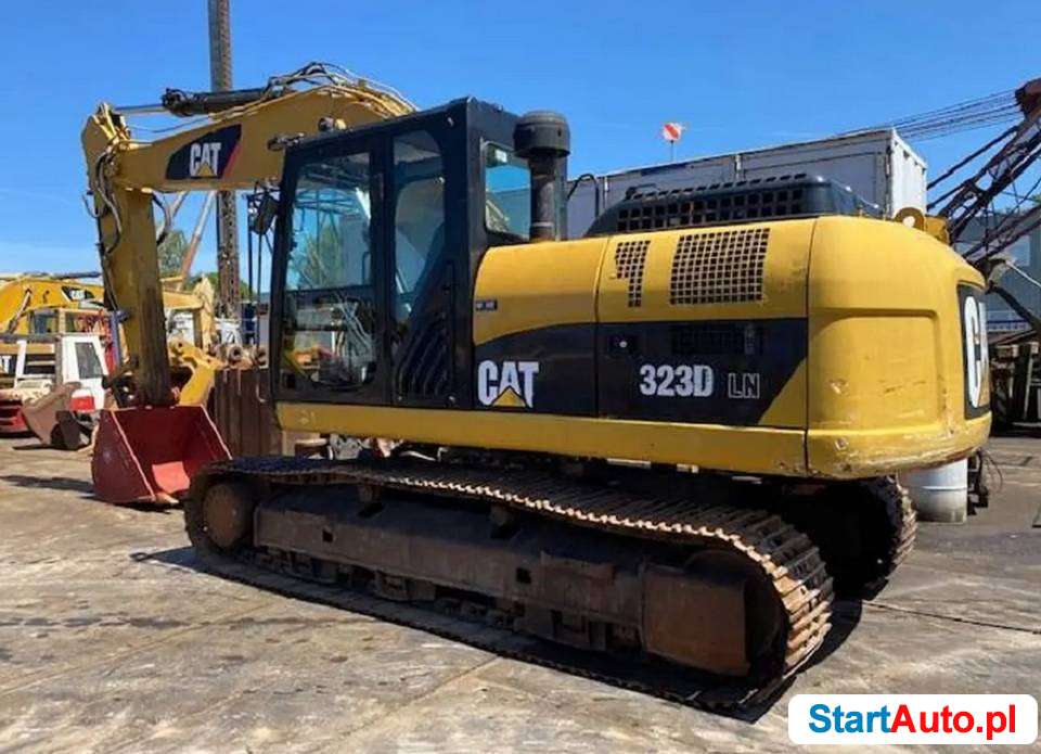 koparka gąsienicowa Caterpillar 323 D LN 2010