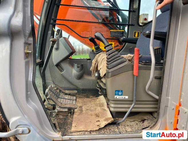 KOPARKA gąsienicowa HITACHI ZH180LC
