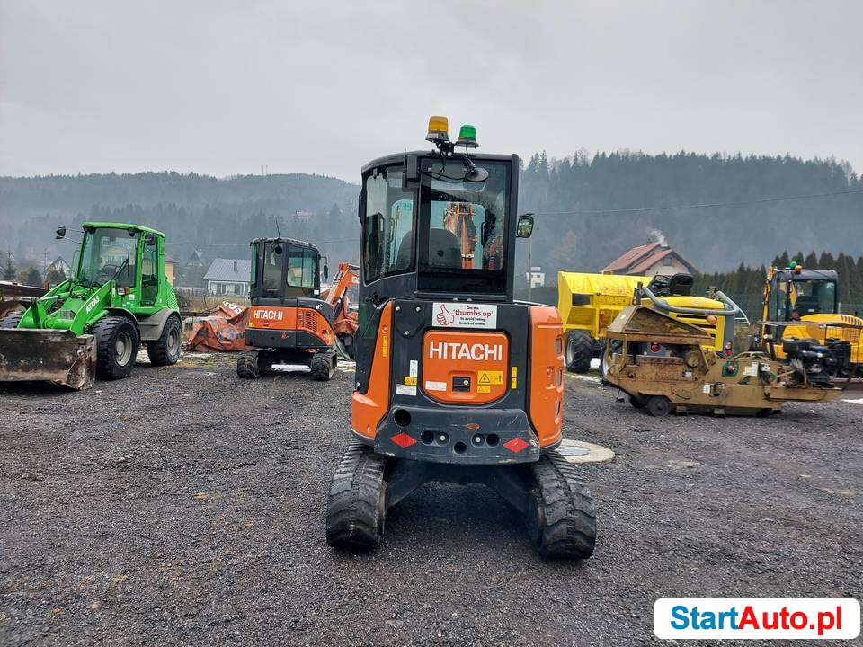 Koparka minikoparka gąsienicowa Hitachi ZX33U waga 3,3 2017r