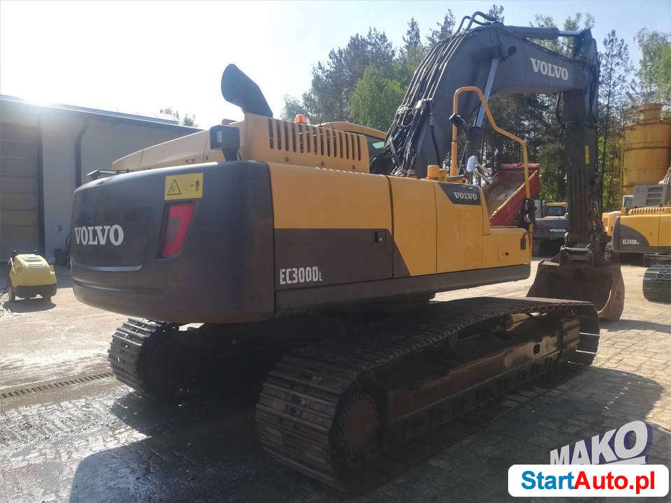 Koparka gąsienicowa VOLVO EC300DL 2014r 33t