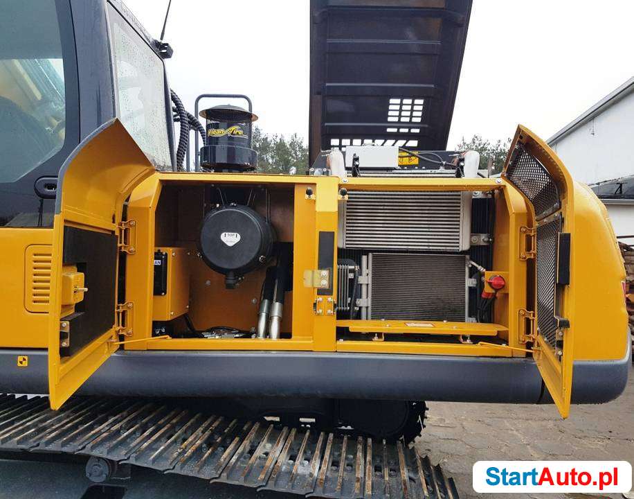 Koparka gąsienicowa XCMG XE250C sprzedajemy