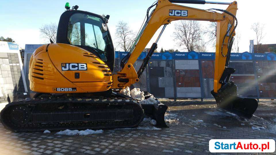 Koparka JCB . (8085)