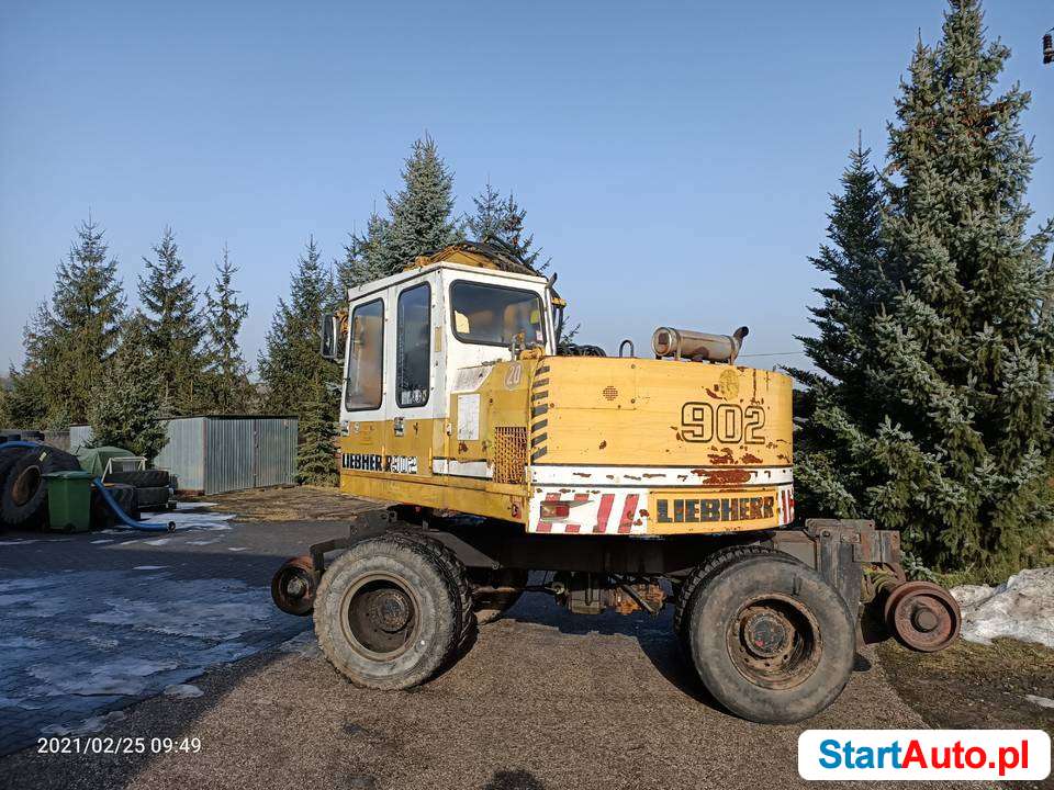 Koparka Liebherr A 902 ZW, kolejowa, dwudrogowa,