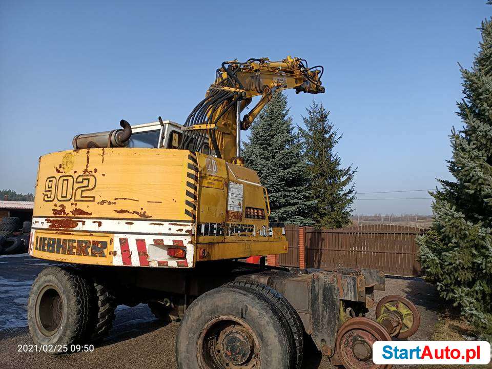 Koparka Liebherr A 902 ZW, kolejowa, dwudrogowa,