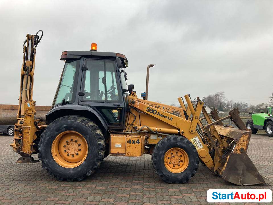 Koparko ładowarka Case 580 Teleskop Krokodyl Widły 4×4