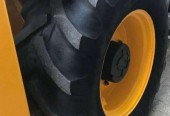 A KOPARKO LADOWARKA KOLOWA JCB 4CX Vat=0