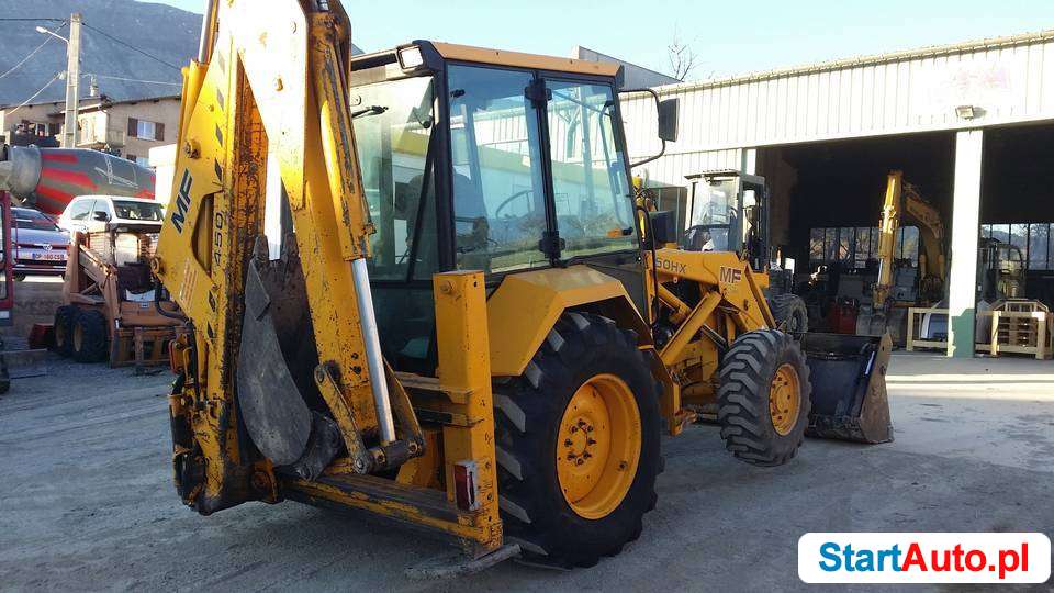 Koparko ładowarka MF 50HX