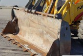 Koparko Ladowarka na rownych kolach Komatsu WB97 S-5E0 4×4